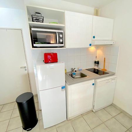 ساناري سور مير Appartement Avec Piscine A 5Min De La Plage المظهر الخارجي الصورة