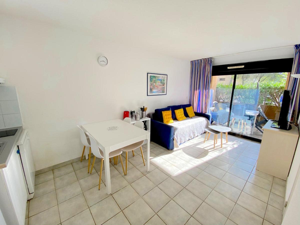 ساناري سور مير Appartement Avec Piscine A 5Min De La Plage المظهر الخارجي الصورة