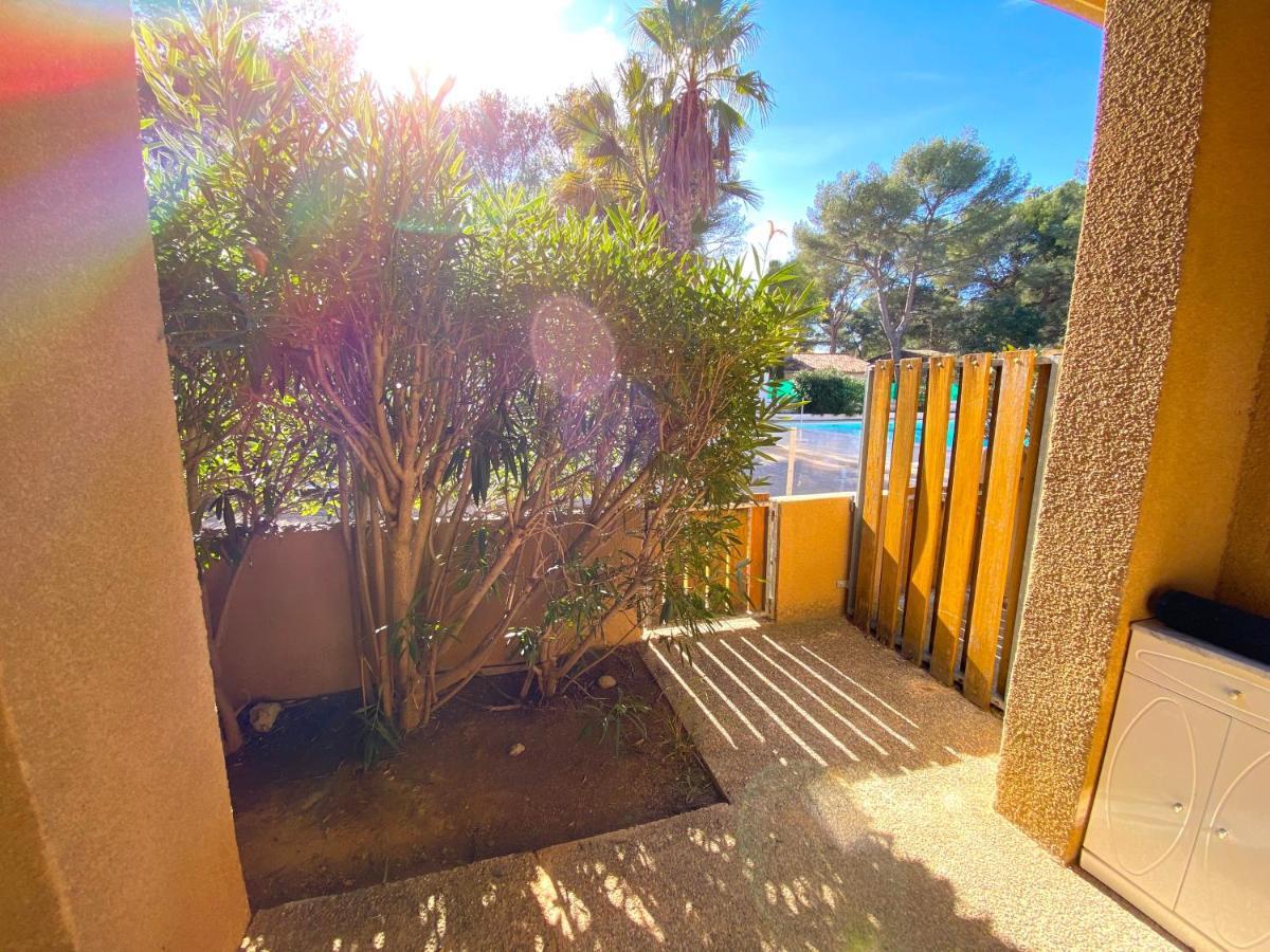 ساناري سور مير Appartement Avec Piscine A 5Min De La Plage المظهر الخارجي الصورة
